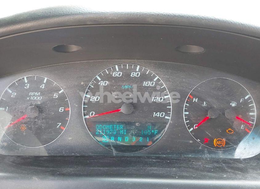 Photo 7 of 2010 Chevrolet Impala LT (VIN 2G1WB5EK9A1234115)