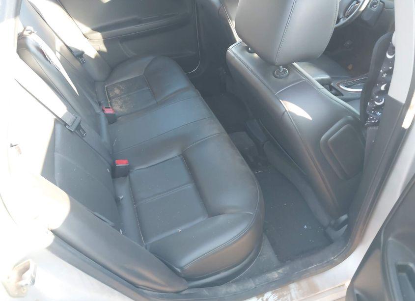 Photo 8 of 2011 Chevrolet Impala LT (VIN 2G1WB5EK9B1168599)