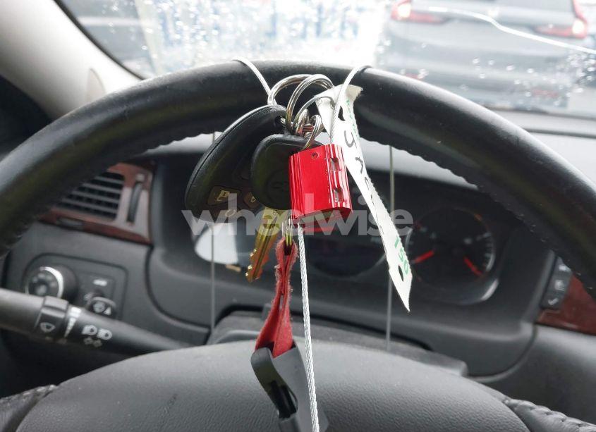 Photo 11 of 2011 Chevrolet Impala LT (VIN 2G1WB5EK9B1320350)