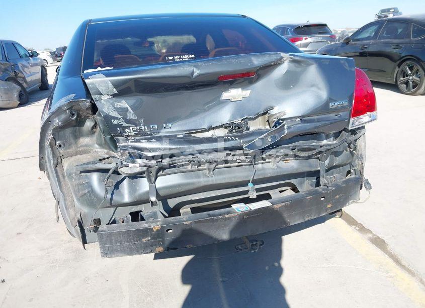 Photo 6 of 2010 Chevrolet Impala LT (VIN 2G1WB5EKXA1179061)