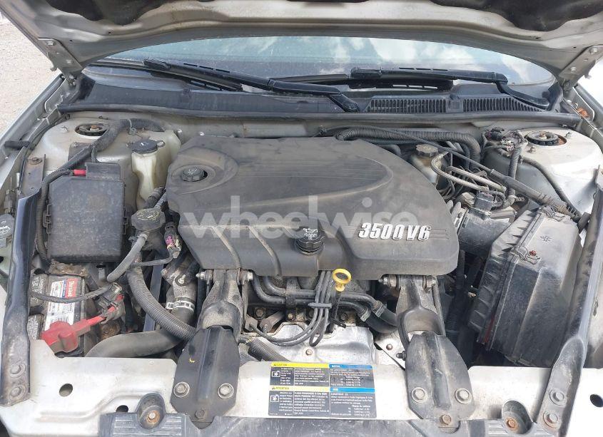 Photo 10 of 2010 Chevrolet Impala LT (VIN 2G1WB5EKXA1233779)