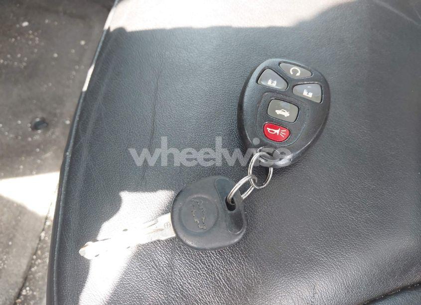 Photo 11 of 2010 Chevrolet Impala LT (VIN 2G1WB5EKXA1233779)