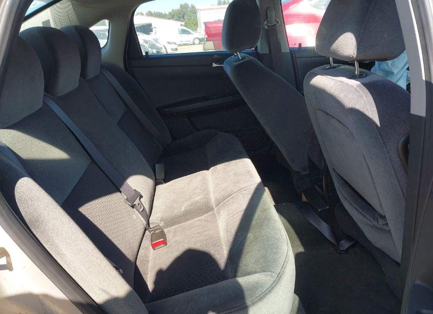 Photo 8 of 2011 Chevrolet Impala LT (VIN 2G1WB5EKXB1134039)