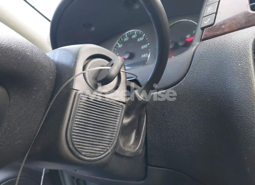 Photo 11 of 2011 Chevrolet Impala LT (VIN 2G1WB5EKXB1146210)