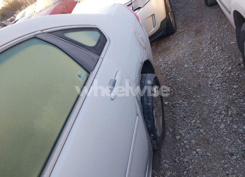 Photo 6 of 2011 Chevrolet Impala LT (VIN 2G1WB5EKXB1146210)