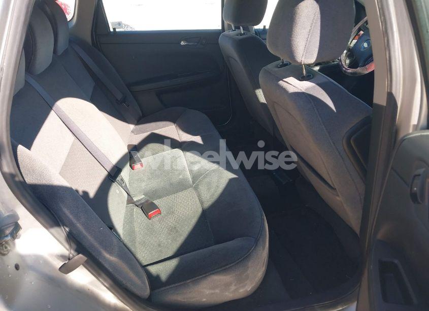 Photo 8 of 2011 Chevrolet Impala LT (VIN 2G1WB5EKXB1146210)