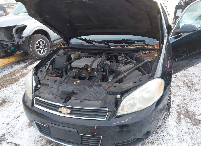 Photo 10 of 2011 Chevrolet Impala LT (VIN 2G1WB5EKXB1153867)