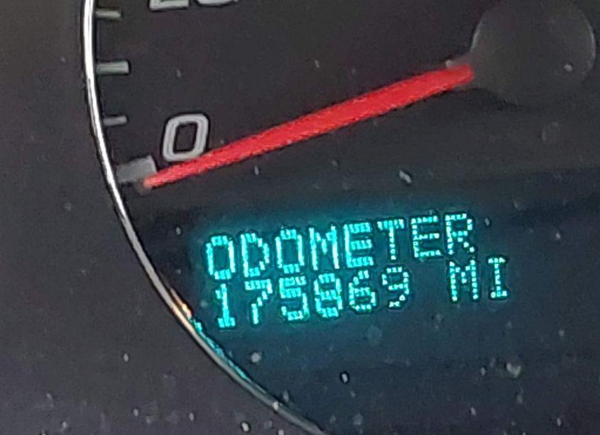 Photo 7 of 2011 Chevrolet Impala LT (VIN 2G1WB5EKXB1153867)