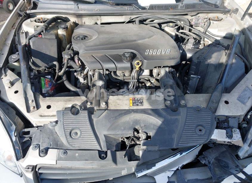 Photo 10 of 2011 Chevrolet Impala LT (VIN 2G1WB5EKXB1192636)