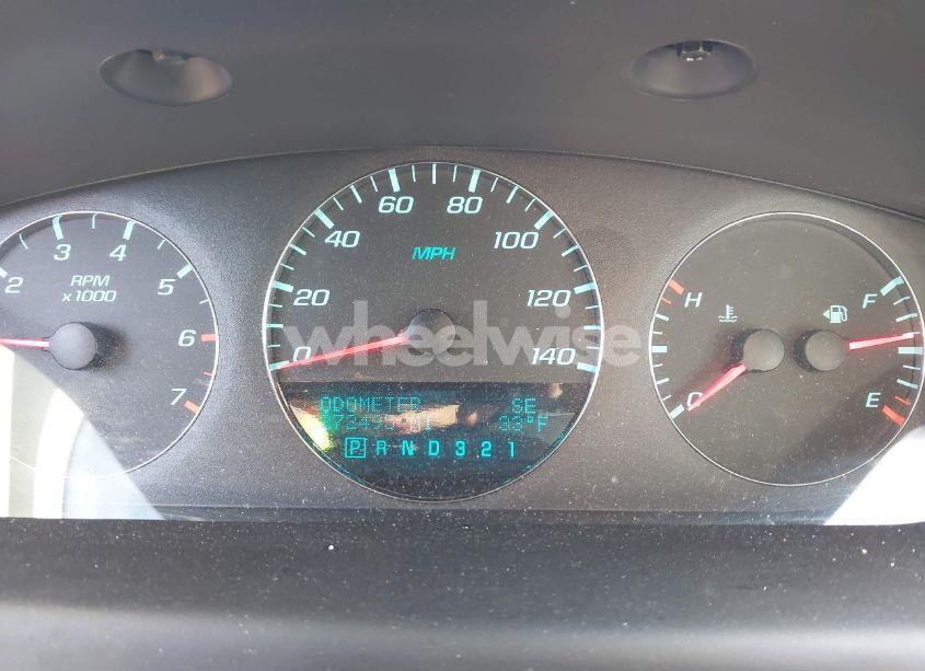 Photo 7 of 2011 Chevrolet Impala LT (VIN 2G1WB5EKXB1192636)