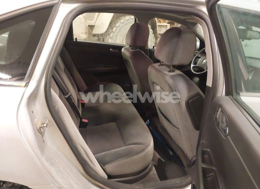 Photo 8 of 2011 Chevrolet Impala LT (VIN 2G1WB5EKXB1333625)