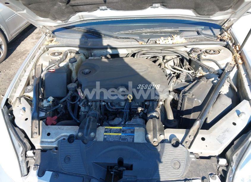 Photo 10 of 2010 Chevrolet Impala LT (VIN 2G1WB5EN0A1136231)