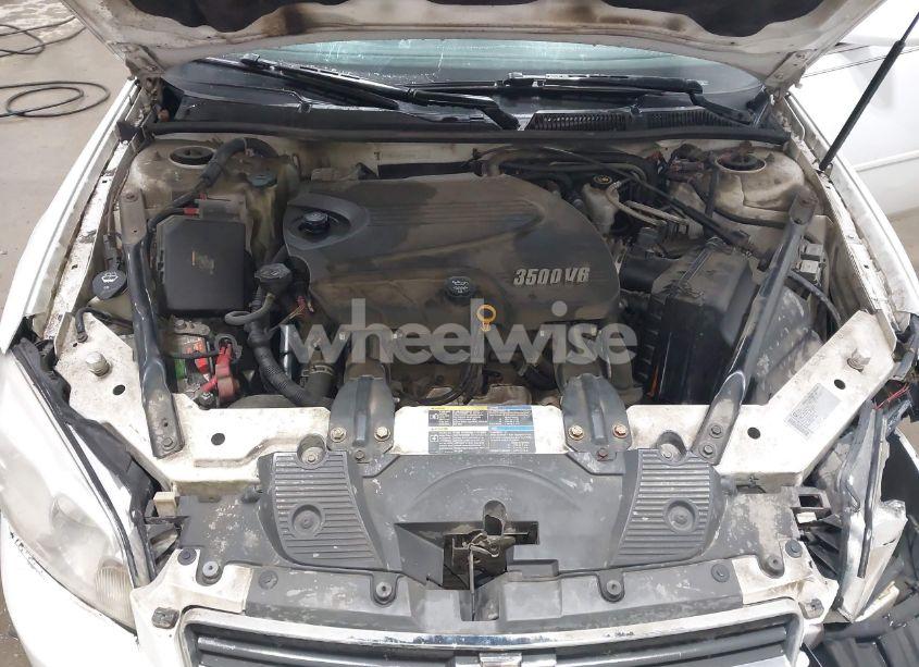 Photo 10 of 2010 Chevrolet Impala LT (VIN 2G1WB5EN1A1209249)