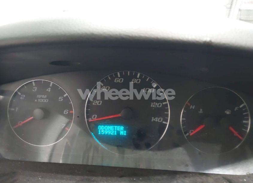 Photo 7 of 2010 Chevrolet Impala LT (VIN 2G1WB5EN1A1209249)