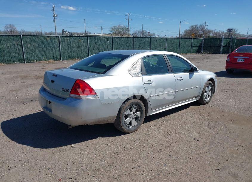 Photo 4 of 2010 Chevrolet Impala LT (VIN 2G1WB5EN2A1195894)