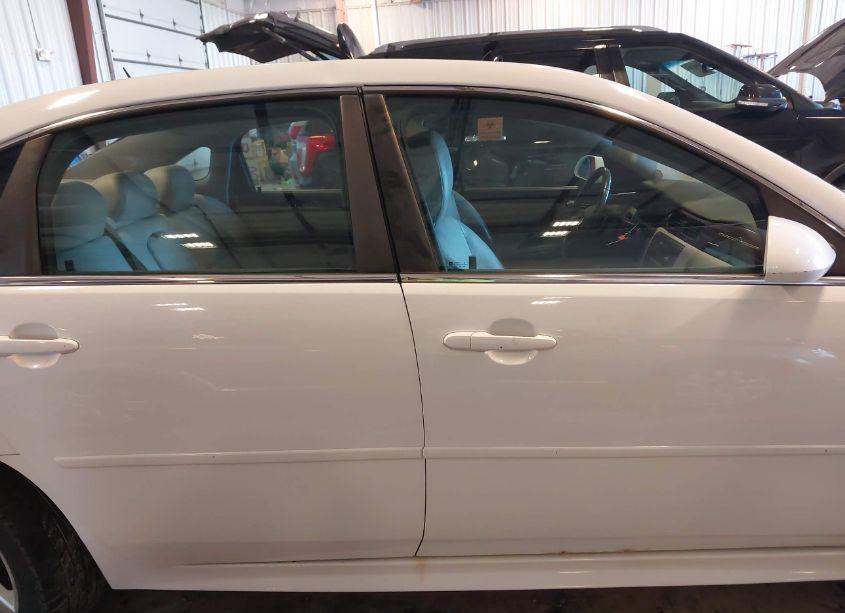 Photo 14 of 2010 Chevrolet Impala LT (VIN 2G1WB5EN2A1249095)