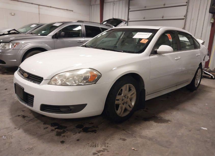 Photo 2 of 2010 Chevrolet Impala LT (VIN 2G1WB5EN2A1249095)
