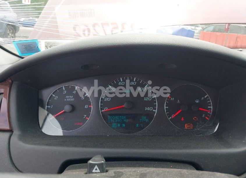 Photo 7 of 2010 Chevrolet Impala LT (VIN 2G1WB5EN3A1143285)