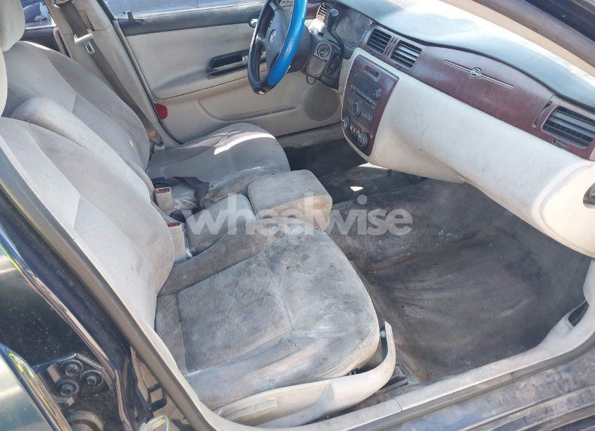 Photo 5 of 2010 Chevrolet Impala LT (VIN 2G1WB5EN4A1148172)