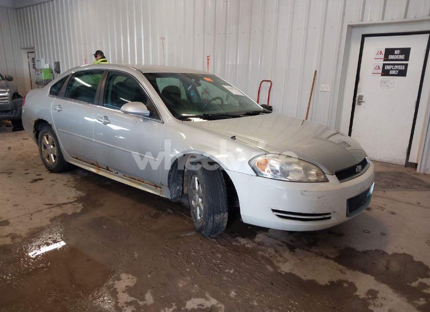 2010 Chevrolet Impala LT (VIN 2G1WB5EN4A1235523) main photo