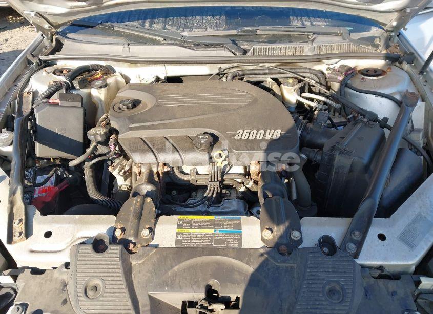 Photo 10 of 2010 Chevrolet Impala LT (VIN 2G1WB5EN5A1113799)