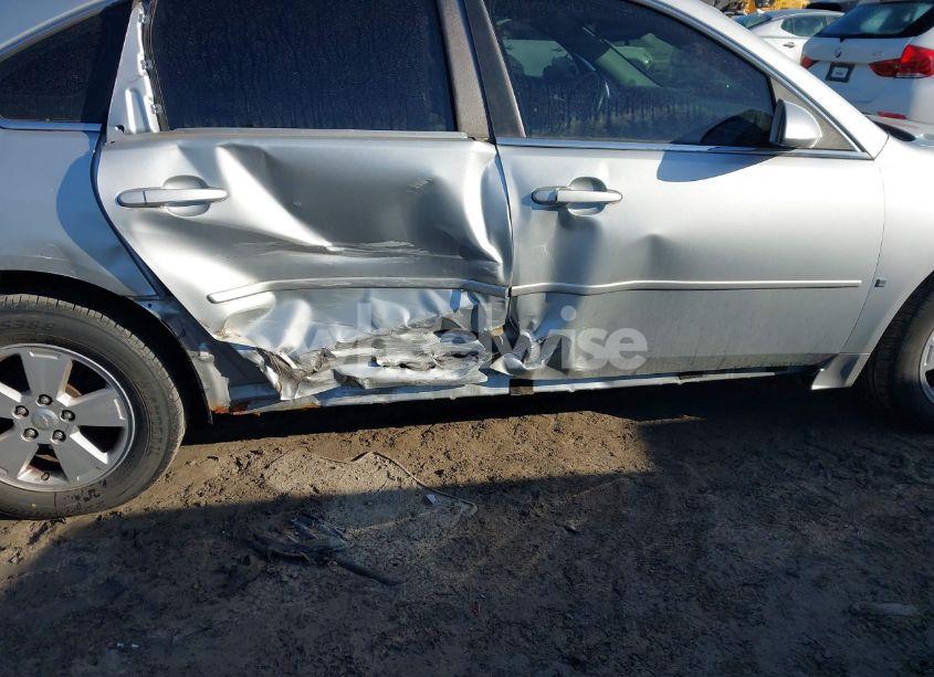 Photo 6 of 2010 Chevrolet Impala LT (VIN 2G1WB5EN5A1113799)