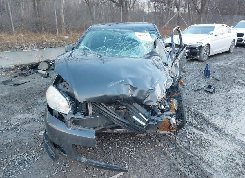 Photo 11 of 2010 Chevrolet Impala LT (VIN 2G1WB5EN6A1196787)