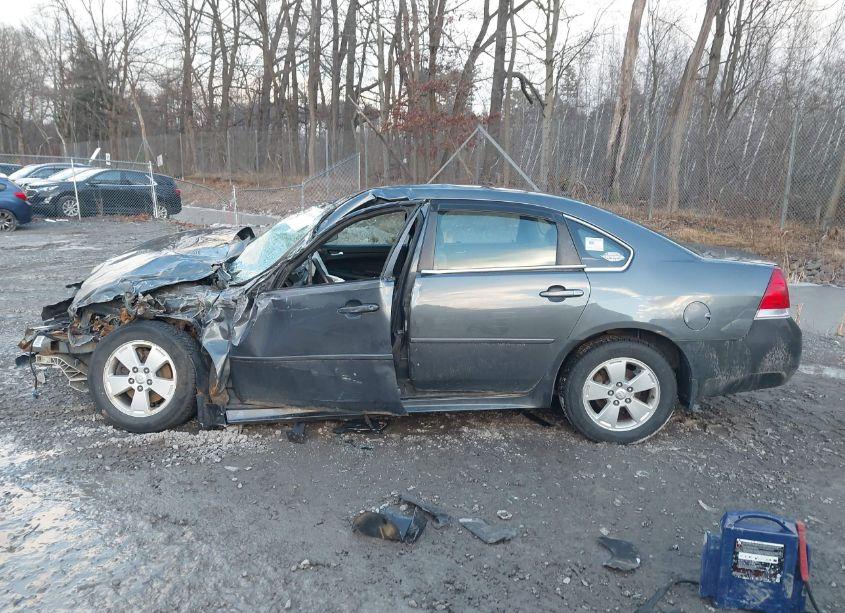 Photo 13 of 2010 Chevrolet Impala LT (VIN 2G1WB5EN6A1196787)