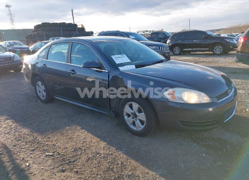 2010 Chevrolet Impala LT (VIN 2G1WB5EN7A1108555) main photo