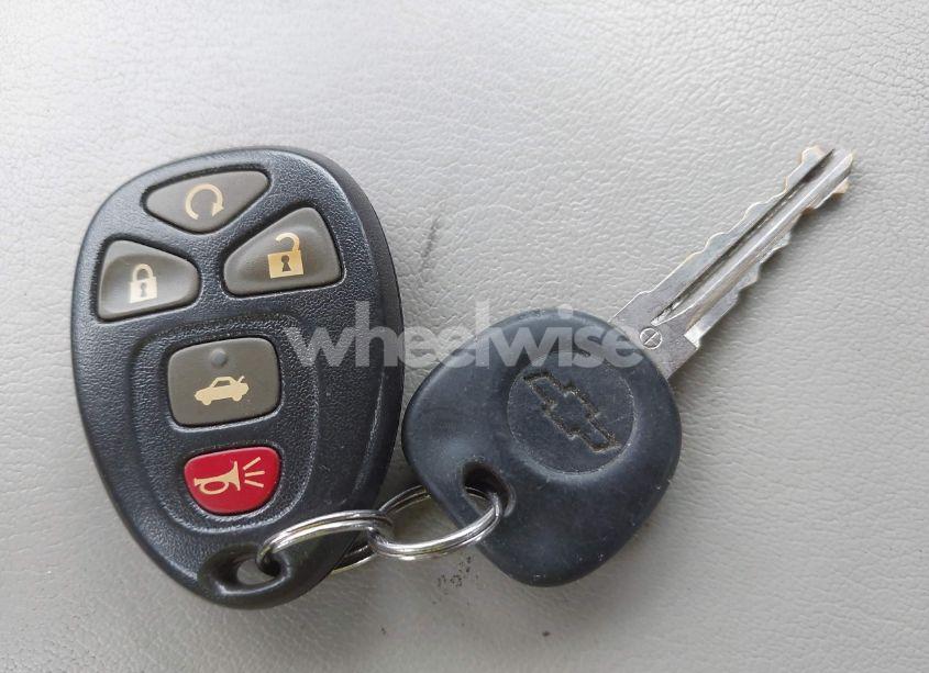 Photo 11 of 2010 Chevrolet Impala LT (VIN 2G1WB5EN7A1141006)