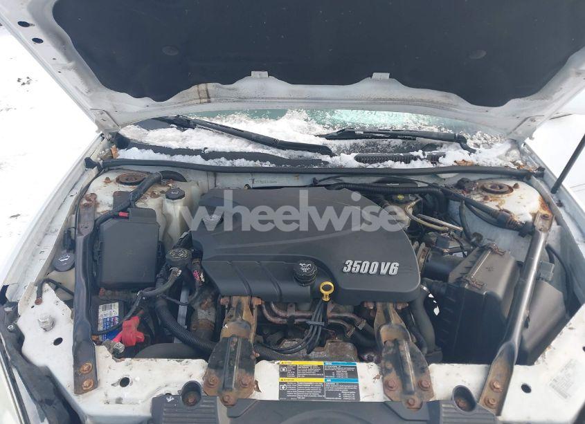 Photo 10 of 2010 Chevrolet Impala LT (VIN 2G1WB5EN7A1186673)