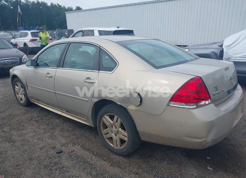 Photo 3 of 2010 Chevrolet Impala LT (VIN 2G1WB5EN7A1246242)