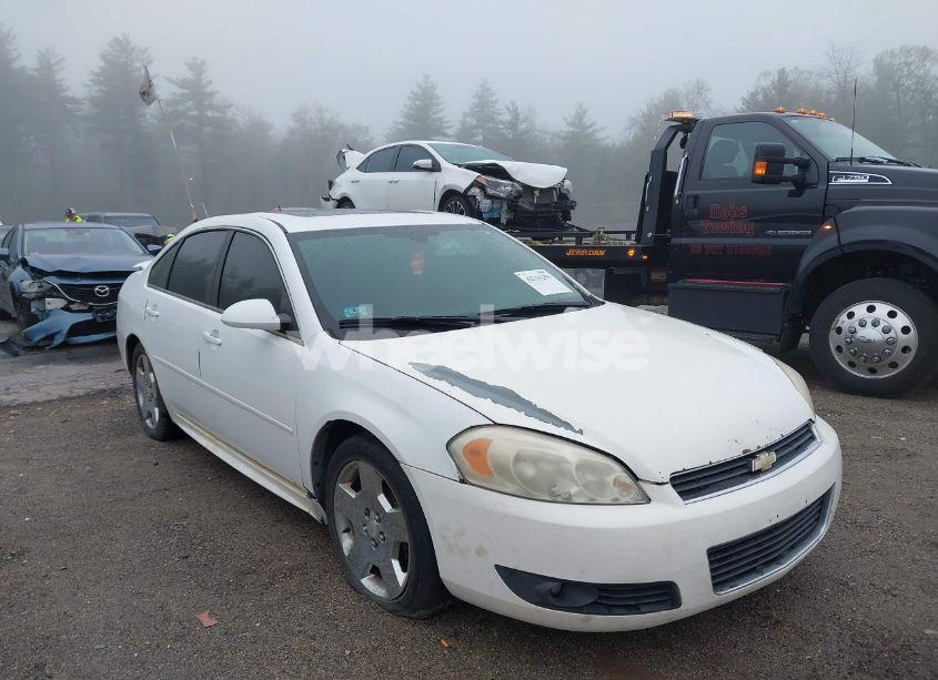 2010 Chevrolet Impala LT (VIN 2G1WB5EN8A1260019) main photo