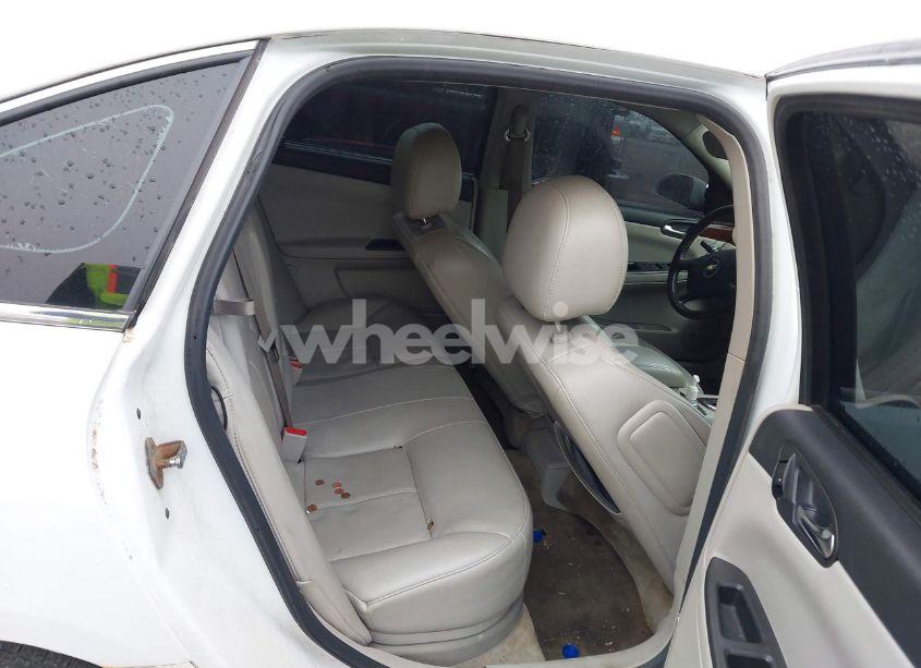 Photo 8 of 2010 Chevrolet Impala LT (VIN 2G1WB5EN8A1260019)