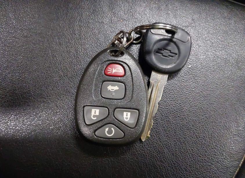 Photo 11 of 2010 Chevrolet Impala LT (VIN 2G1WB5EN9A1176520)