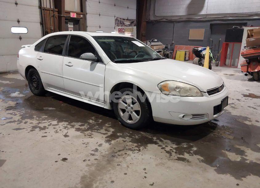 2010 Chevrolet Impala LT (VIN 2G1WB5ENXA1136690) main photo