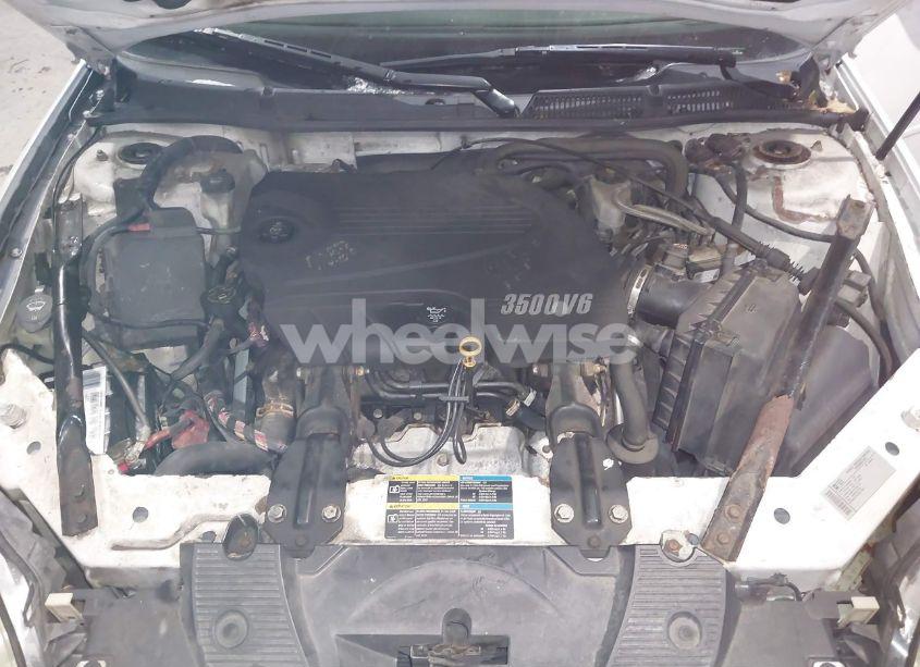 Photo 10 of 2010 Chevrolet Impala LT (VIN 2G1WB5ENXA1136690)