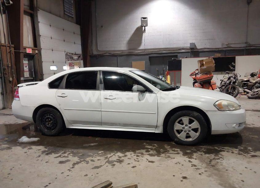 Photo 13 of 2010 Chevrolet Impala LT (VIN 2G1WB5ENXA1136690)