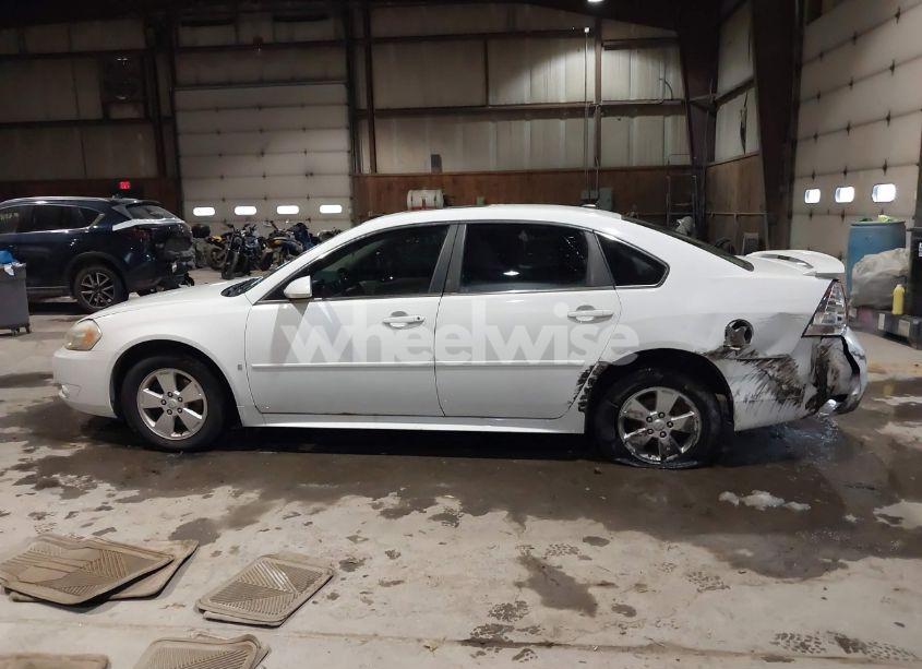 Photo 14 of 2010 Chevrolet Impala LT (VIN 2G1WB5ENXA1136690)
