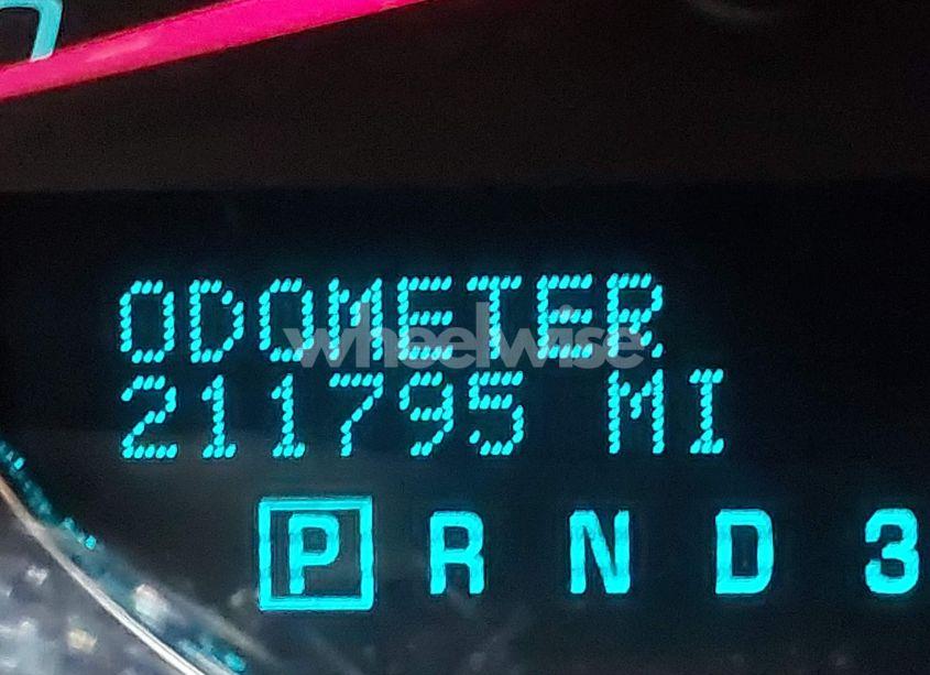 Photo 15 of 2010 Chevrolet Impala LT (VIN 2G1WB5ENXA1136690)