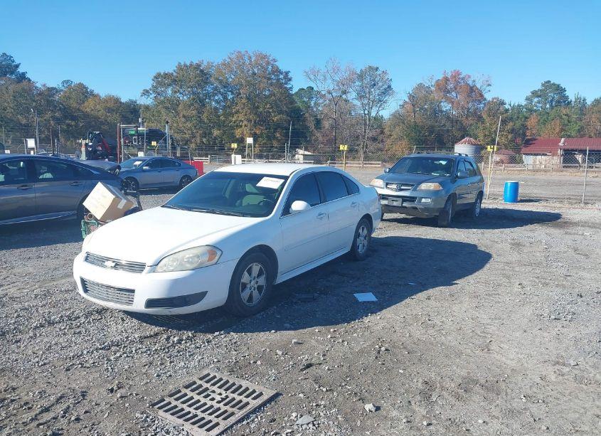 Photo 2 of 2010 Chevrolet Impala LT (VIN 2G1WB5ENXA1191463)