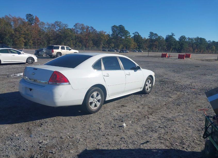 Photo 4 of 2010 Chevrolet Impala LT (VIN 2G1WB5ENXA1191463)