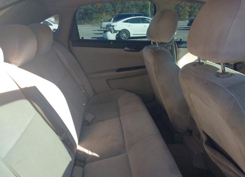 Photo 7 of 2010 Chevrolet Impala LT (VIN 2G1WB5ENXA1191463)