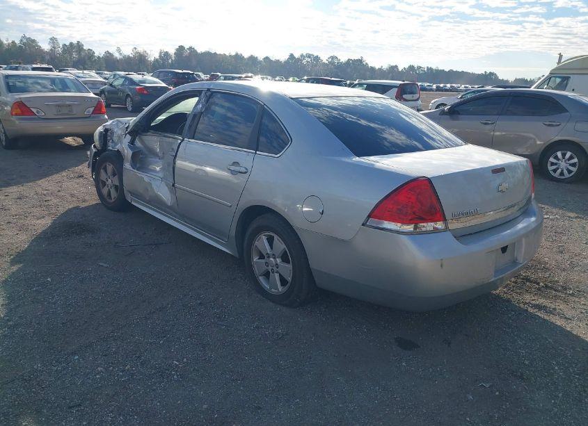 Photo 3 of 2010 Chevrolet Impala LT (VIN 2G1WB5ENXA1200064)