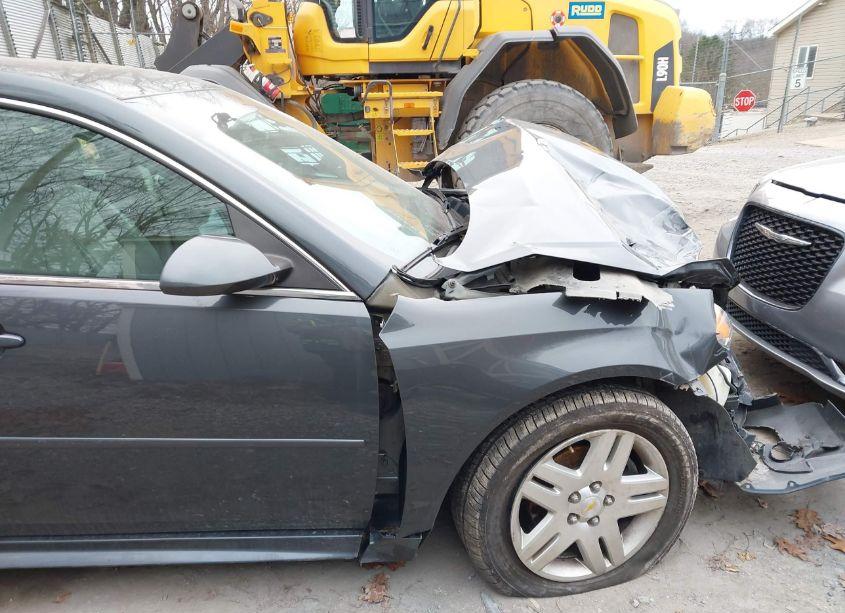 Photo 15 of 2010 Chevrolet Impala LT (VIN 2G1WB5ENXA1250267)