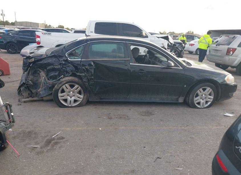 Photo 13 of 2009 Chevrolet Impala LT (VIN 2G1WC57M291171009)