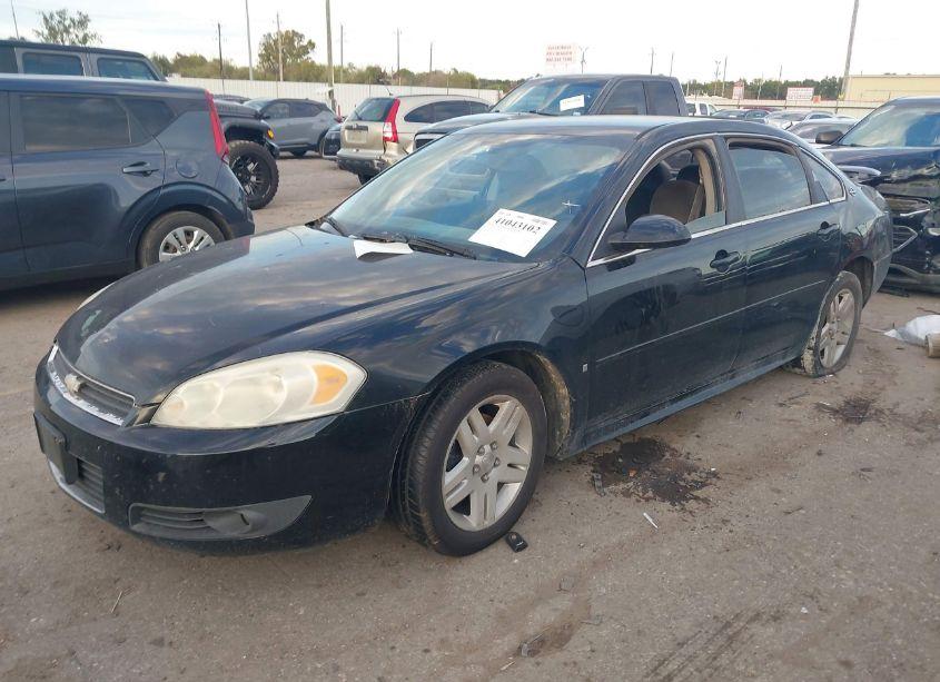 Photo 2 of 2009 Chevrolet Impala LT (VIN 2G1WC57M291171009)