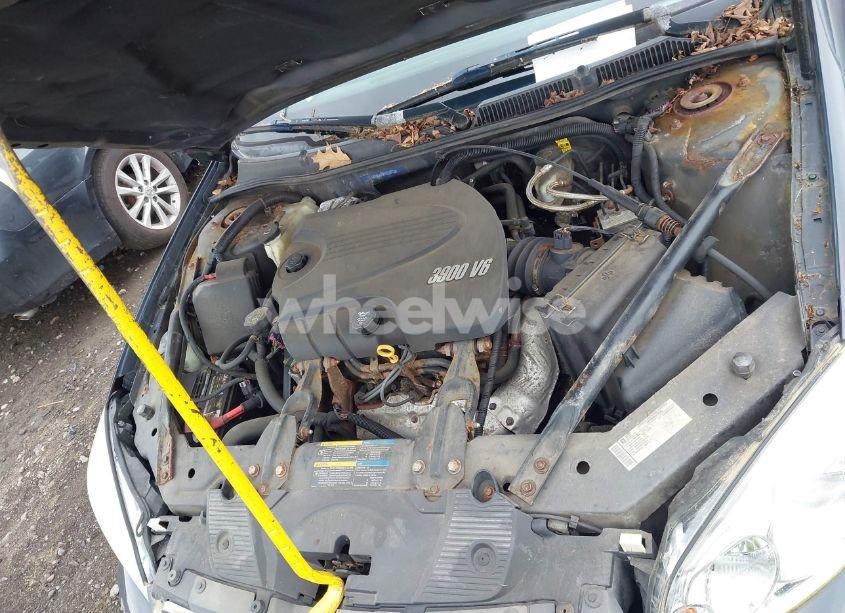 Photo 10 of 2009 Chevrolet Impala LT (VIN 2G1WC57M491126072)