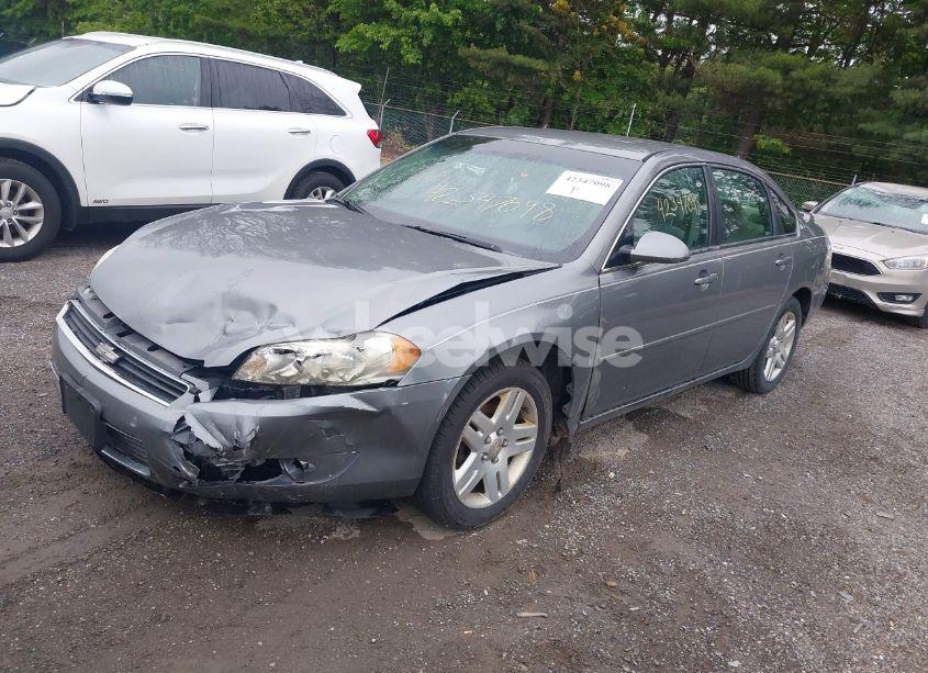 Photo 2 of 2006 Chevrolet Impala LT (VIN 2G1WC581569126325)