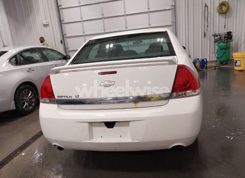 Photo 16 of 2006 Chevrolet Impala LT (VIN 2G1WC581569386997)